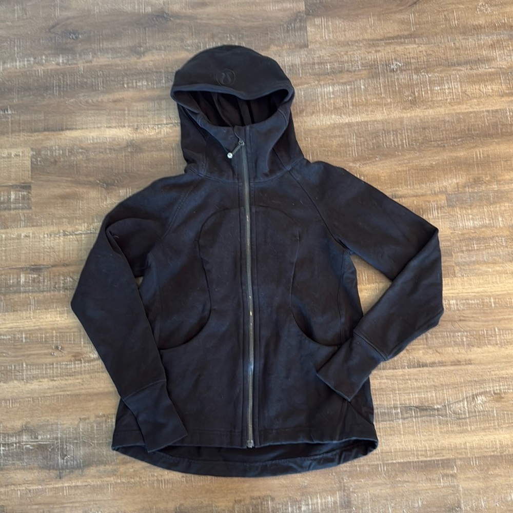 Lululemon pleated back scuba hoodie black 8
